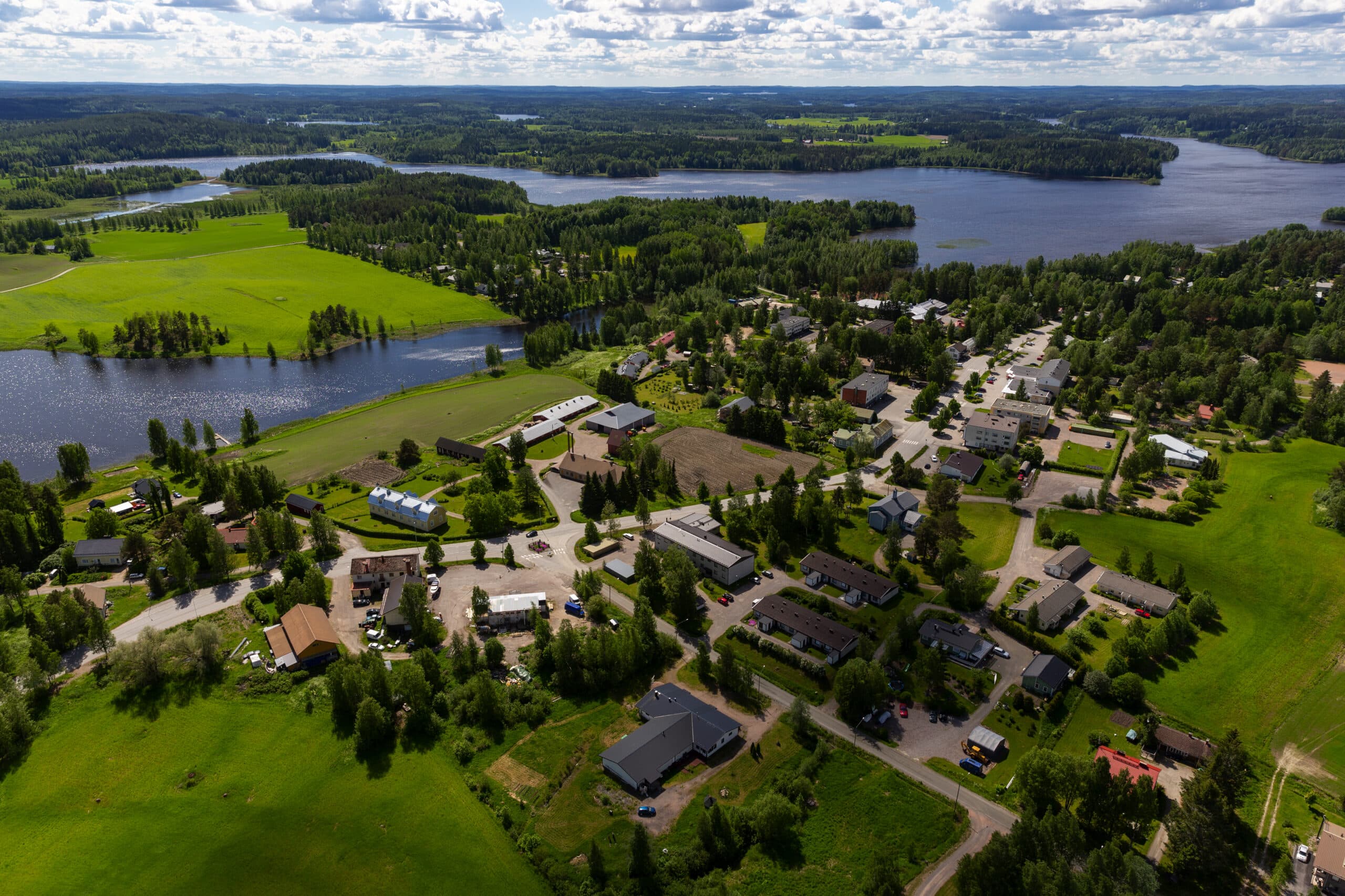 Ilmakuva Länkipohjan asuinalueesta Jämsässä.