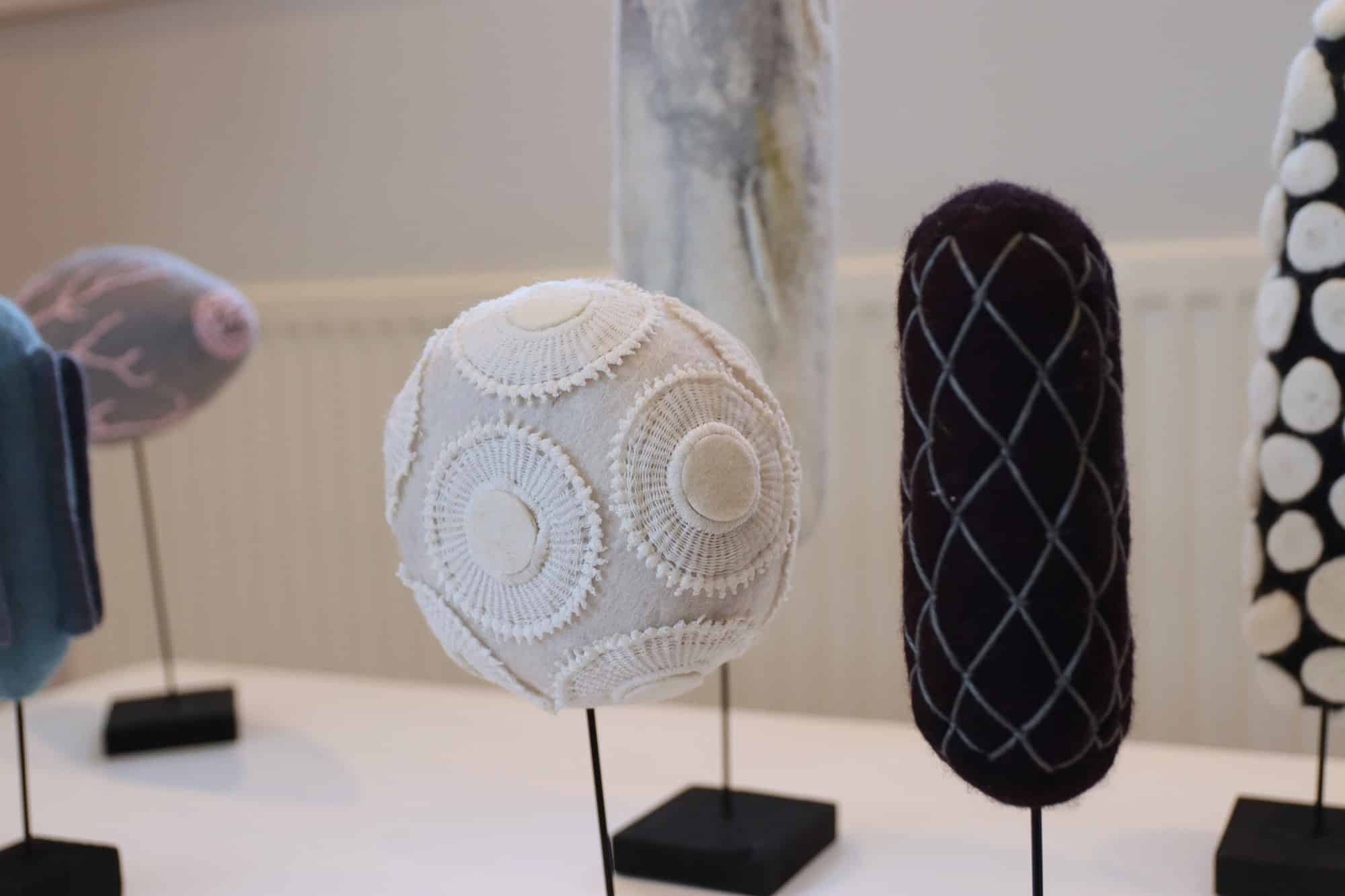 Kansainvälisen huopanäyttelyn huopateoksia