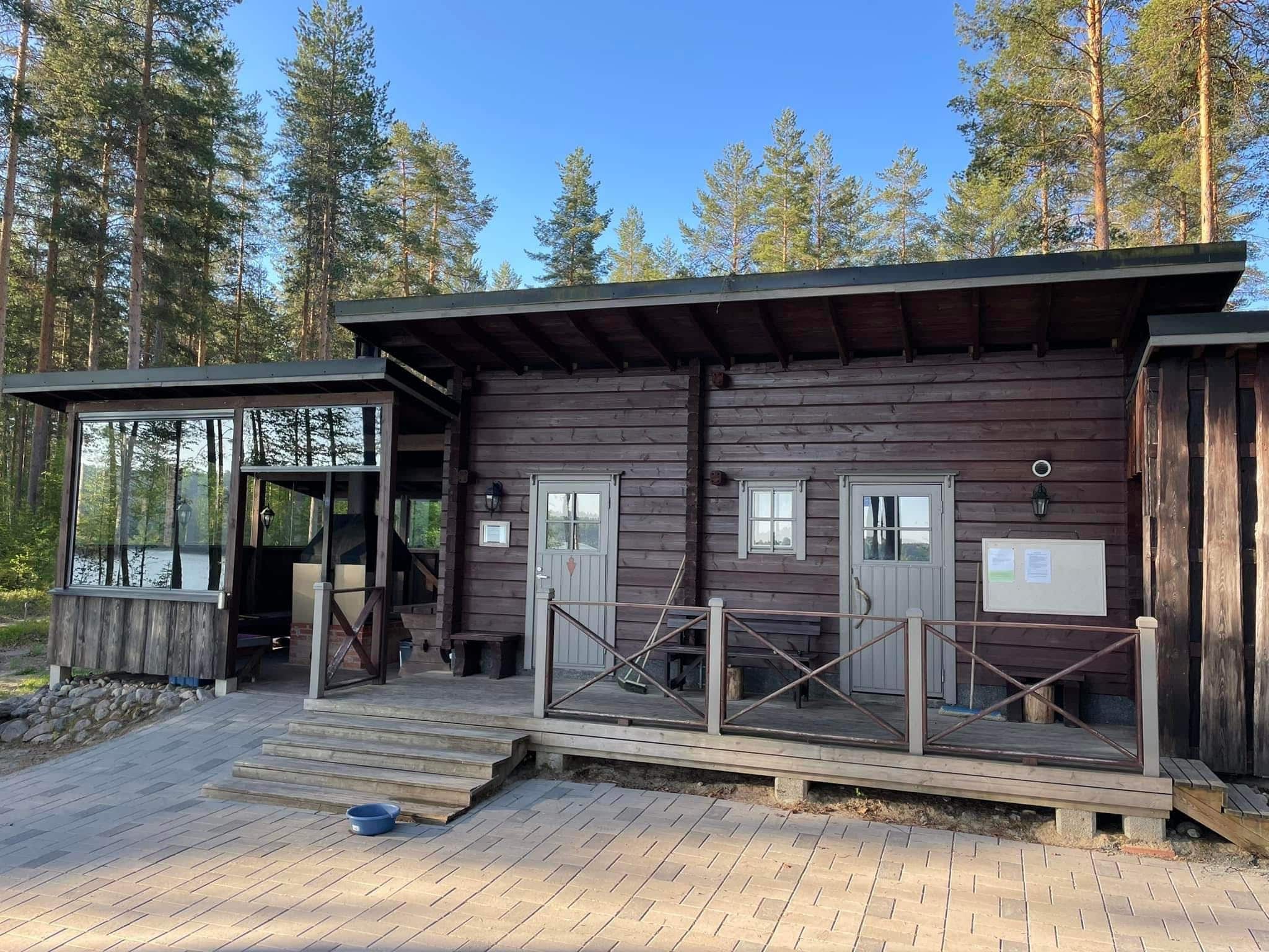 Hirsinen sauna